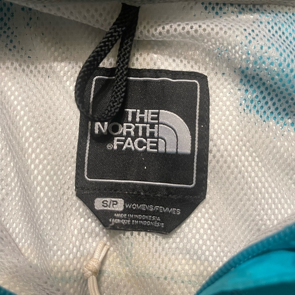 The North Face Stinson HyVent Rain Jacket Sm Waterproof Windbreaker Hiking Shell - Picture 11 of 13